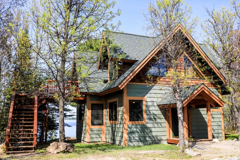 Northern Lights Resort & Outfitting - Yellowstone Loft
